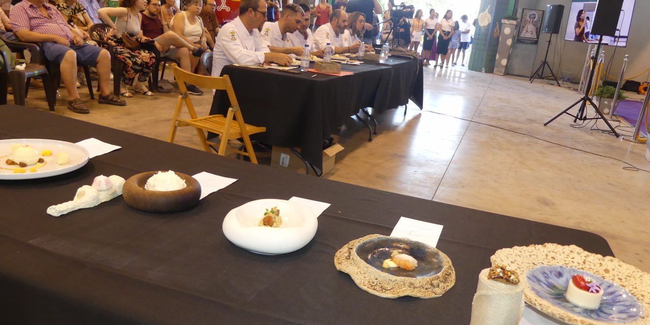 La aragonesa Nerea Bescós, del Restaurante El Doncel de Sigüenza, finalista en el XIV Concurso Nacional de Cocina Ajo Morado de Las Pedroñeras (Cuenca)