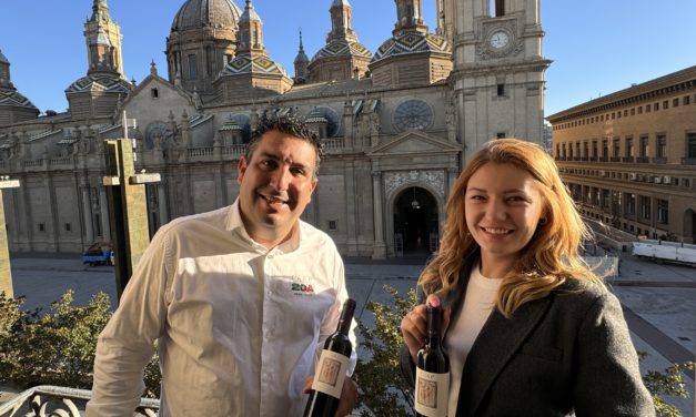 Docar Hoteles y Bodegas Care brindan por el Día Mundial de la Garnacha en Zaragoza