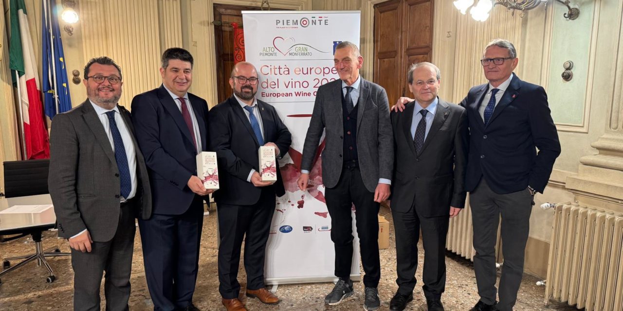 Cariñena inicia sus actividades como ciudad europea del vino 2025 con la ceremonia oficial de traspaso de responsabilidades en Italia