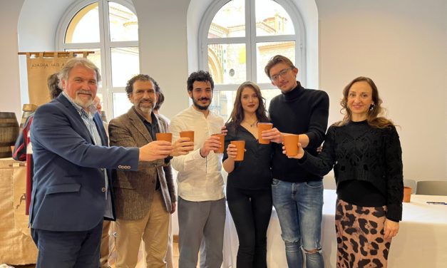 Teruel ya tiene cerveza para los esponsales de Isabel y Pedro