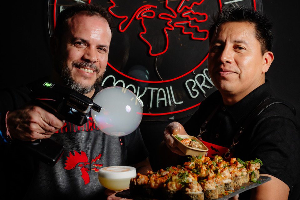 Taller Clandestino estrena Sushi Nights